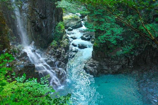 🏞️ 쓰케치 협곡 (쓰케치쿄) 이미지 1